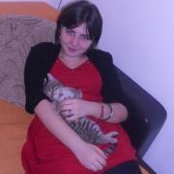 Flavia Pelas foto