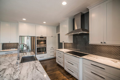 Transitional kitchen photo in Kansas City
