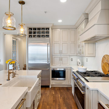 Showplace EVO Savannah Kitchen, in Accessible Beige with Walnut Glaze