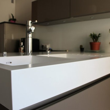 Evier en corian glacier blanc.