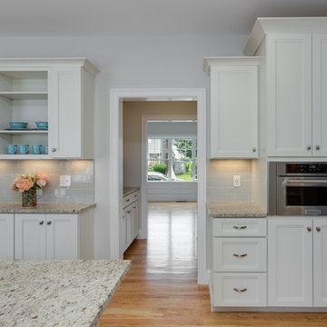 Echelon Linen Kitchen With Custom Features