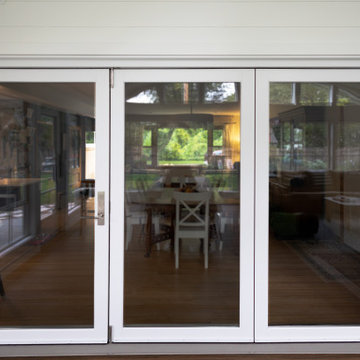 Airy 3-Season Porch with Panoramic Door