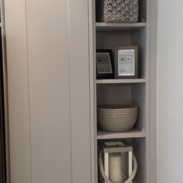 Dublin kitchen - Grey painted U shape with island