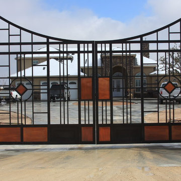 Entry gates with copper