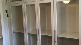 A glassy closet