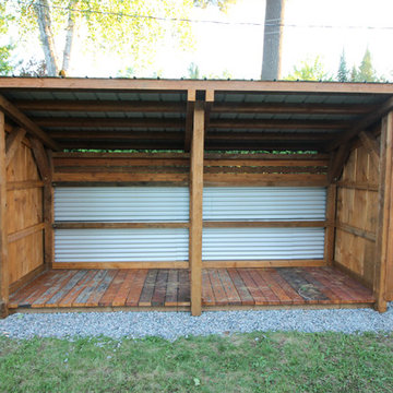 Timber frame lean-to shed