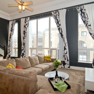 Lakeview Dramatic Loft w 16' ceilings