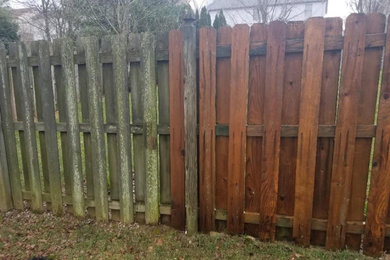 Example of an exterior home design in New Orleans