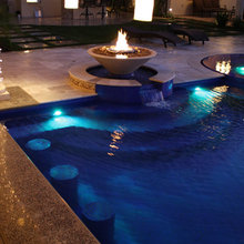 Swim up bar