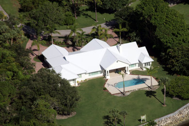 Inspiration for an exterior home remodel in Miami