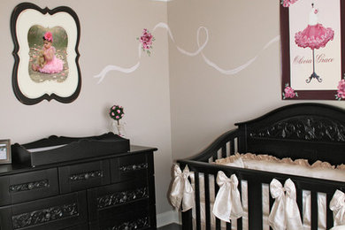 Example of a classic kids' room design in New York