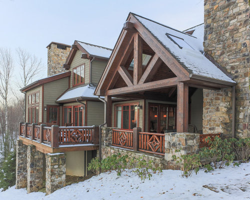 Rustic Green Exterior Design Ideas, Remodels & Photos