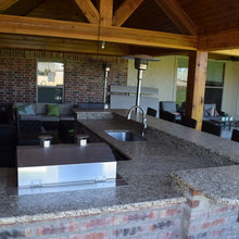 outdoor kitchen