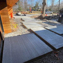 Landscaping: Walkways/Driveways