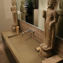 27 gordon st bathroom