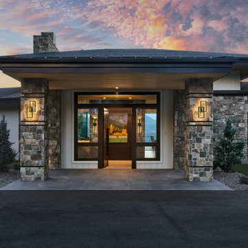 Summit View Build - Alpen Windows + Rangeline Homes +Mosaic Architects