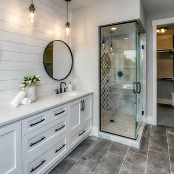 Primary Bathroom | MN