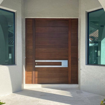 Pivot doors