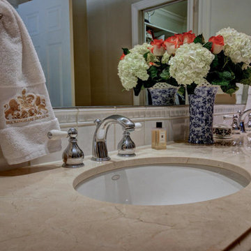 Lawrence ranch home