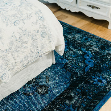 Telico - French country bedroom