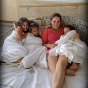 Miriam Shaviv's photo