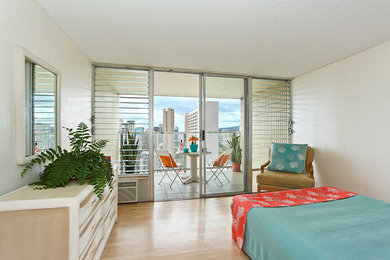 Example of a mid-sized island style bedroom design in Seattle