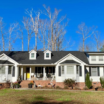 Classic Black and White Ranch