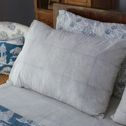 PENCIL STRIPE INDIGO BEDSHEET & PILLOW COVER SET - Products