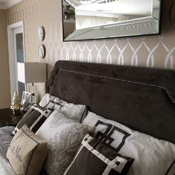 Entwined Allover Stenciled Bedroom- Wall Closeup