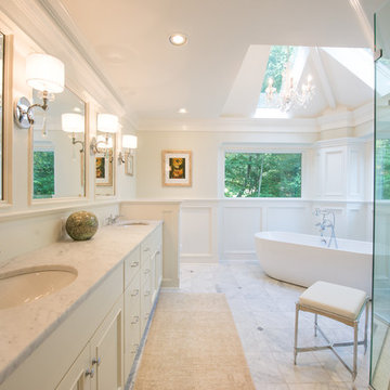 Elegant & Traditional Master Bathroom