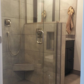 open up a small bath with glass