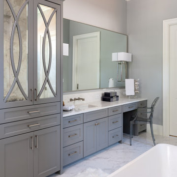 Master Bath her vanity