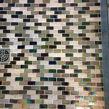Deerpark Drive / Hall Bathroom