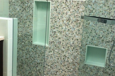 Bathroom - 1960s bathroom idea in Other