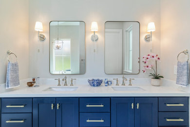Inspiration for a cottage bathroom remodel in Houston