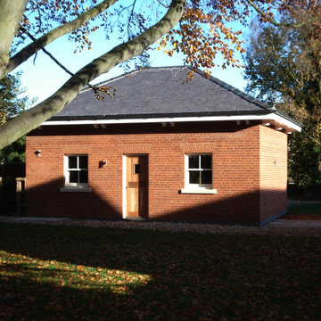 Seperate Garage
