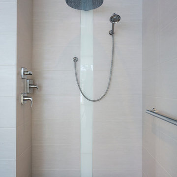 Contemporary Shower Head