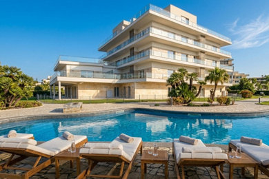 Foto di una piscina design