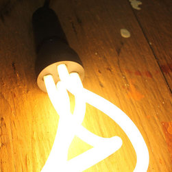 Plumen - CFL Designer Light Bulb - Compact Fluorescent Bulbs