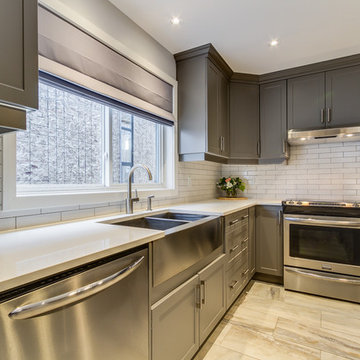 Cambridge Kitchen and Powder Room