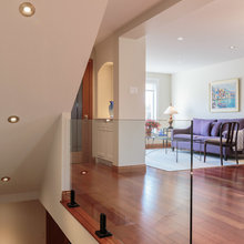 entrqce and piano area
