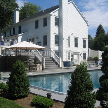 Spacious multi-level deck to pool