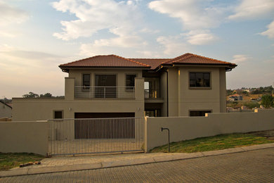 Exterior home idea in Other