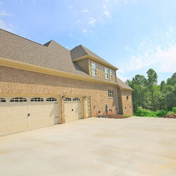 Custom Home- Huntcliff