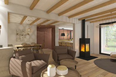 Cette image montre un salon design ouvert avec un mur beige, parquet clair et un poêle à bois.