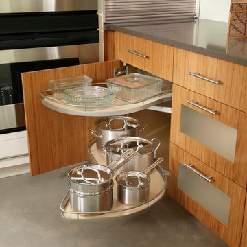 Cabinet Interior Convenience & Storage Accessories
