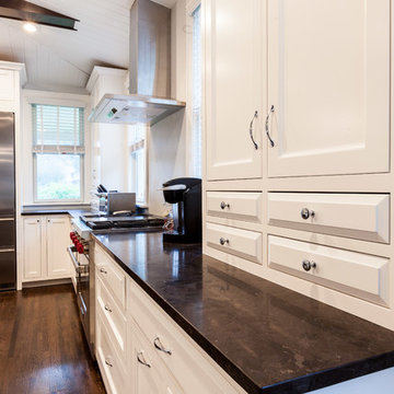 Rustic, Cottage Kitchen and Basement in La Grange