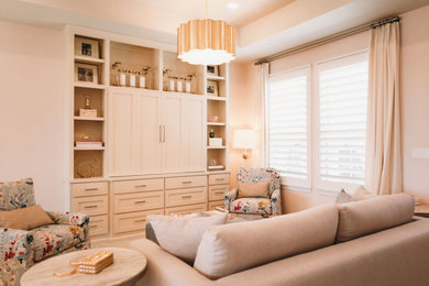 Home design - transitional home design idea in Austin