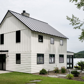 The Not so Tiny Lakehouse