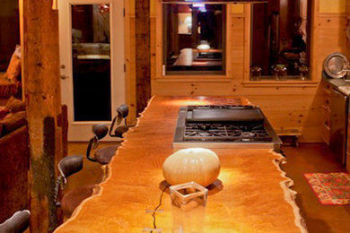 Mulberry Kitchen Counter
